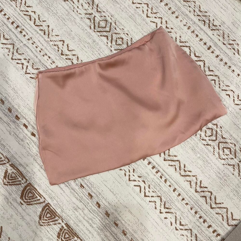 Korean Designer Women's Pink Skirt - Picture 6 of 7
